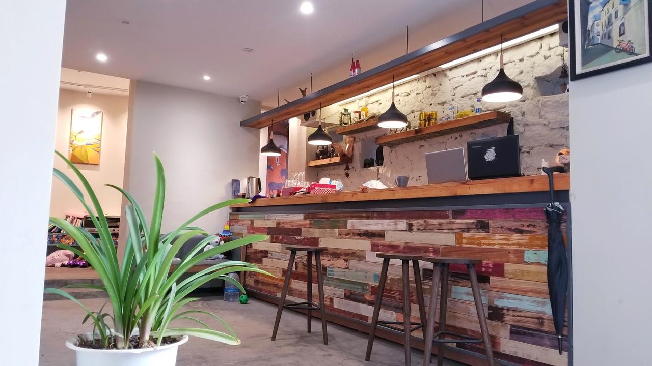 Fengma Feiyang Hostel 라사 외부 사진