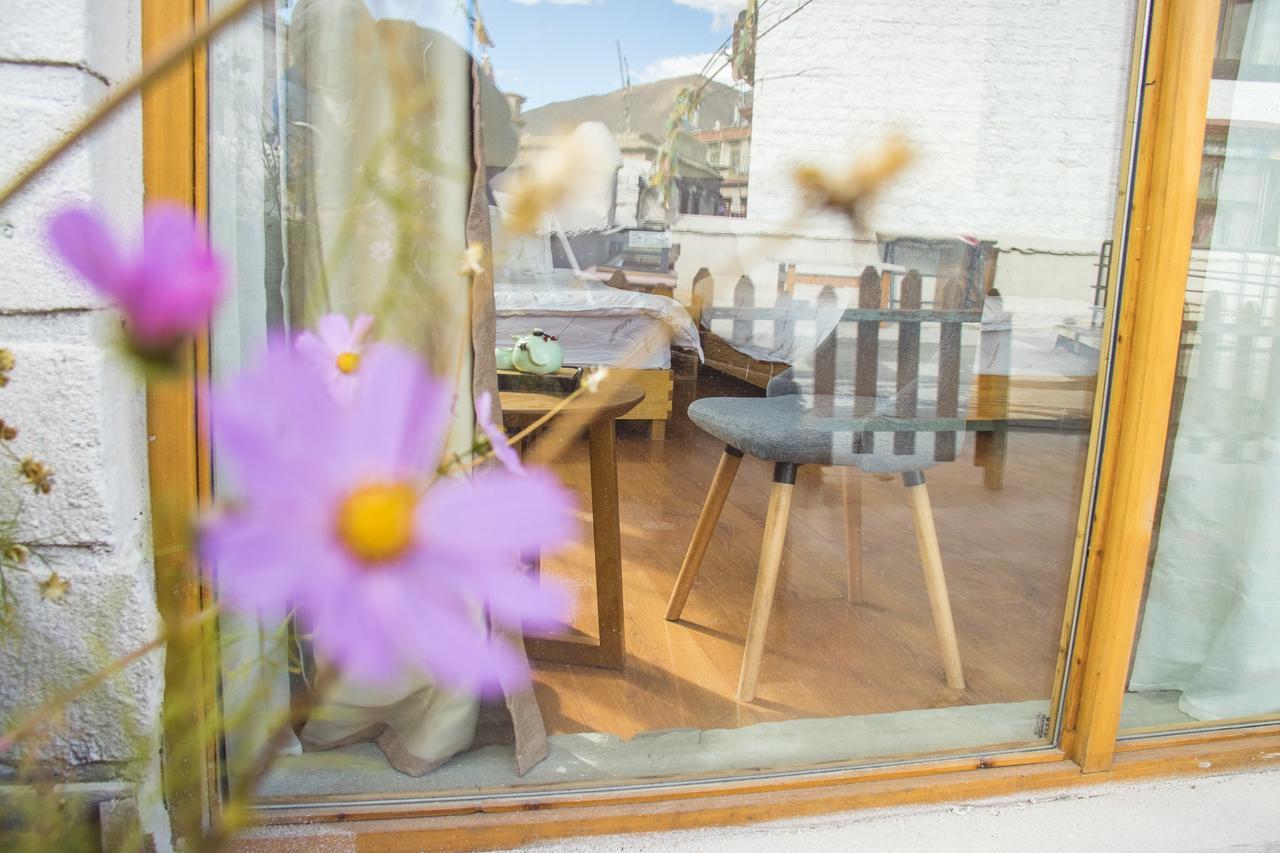 Fengma Feiyang Hostel 라사 외부 사진
