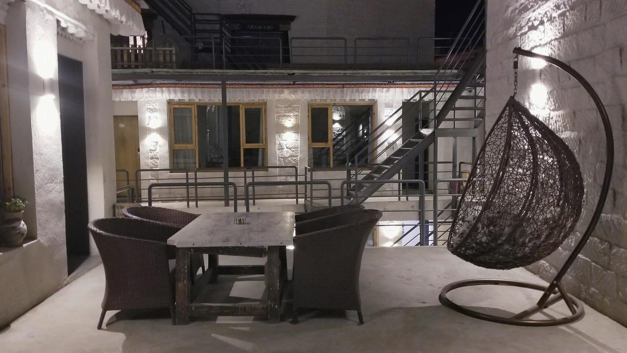 Fengma Feiyang Hostel 라사 외부 사진