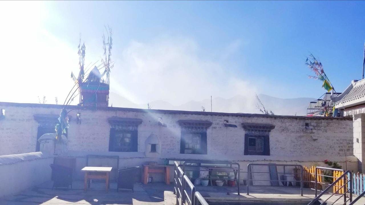 Fengma Feiyang Hostel 라사 외부 사진